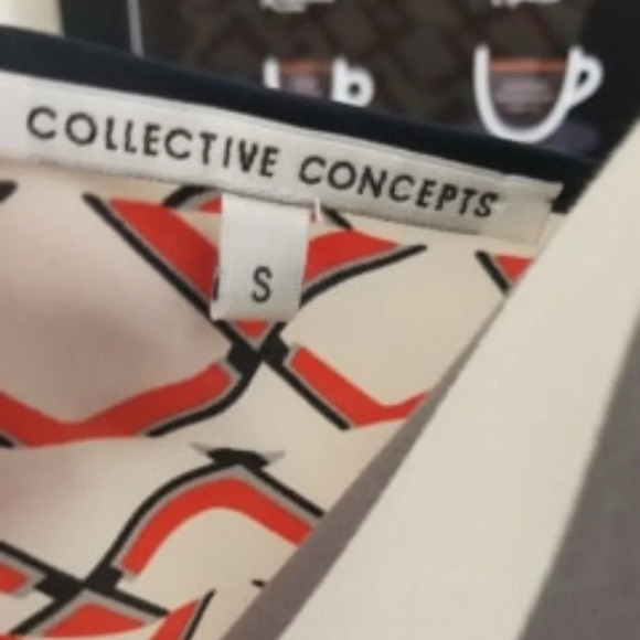 Collective Concepts Cap Sleeve Blouse - Picture 6 of 7